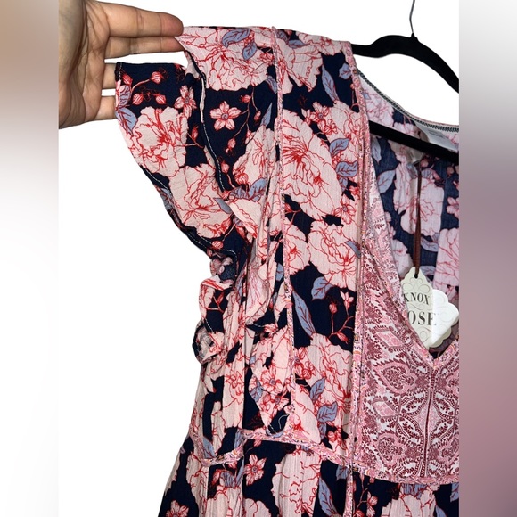 🌸 NWT! Boho Pink Blooms Blouse - Picture 3 of 5